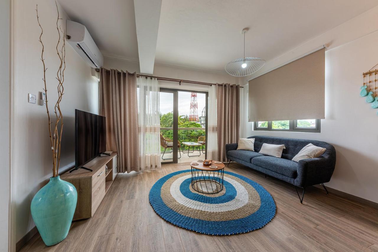 373 Wolmar Cosy And Modern Apartment- 200 Metres From The Beach And Supermarkets And Just Next To Domaine De Wolmar With Views Of Deers And Green Natural Park Flic-en-Flacq 외부 사진