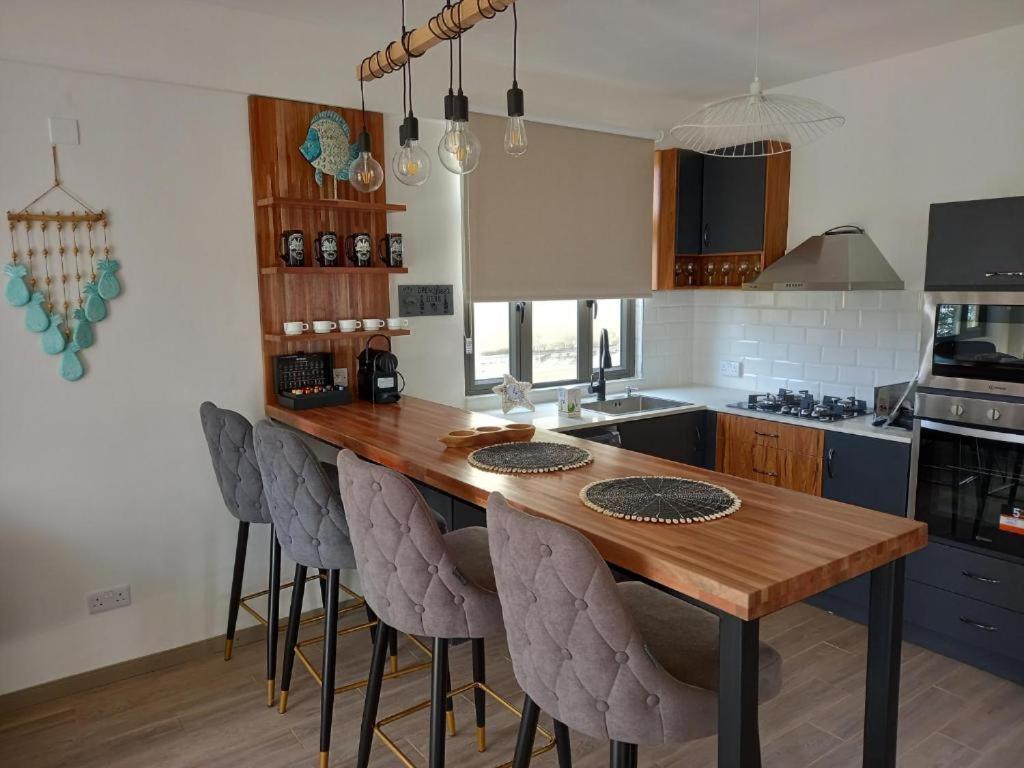 373 Wolmar Cosy And Modern Apartment- 200 Metres From The Beach And Supermarkets And Just Next To Domaine De Wolmar With Views Of Deers And Green Natural Park Flic-en-Flacq 외부 사진